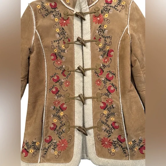 St. John's Bay Vintage Penny Lane coat, suede, tan, Embroidered Boho Jacket - Picture 6 of 12